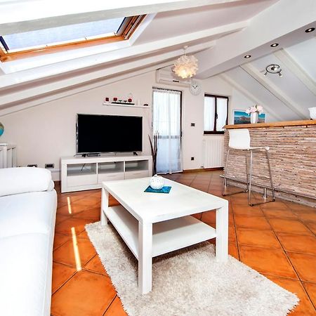 Apartment Camelia Rovinj Eksteriør billede